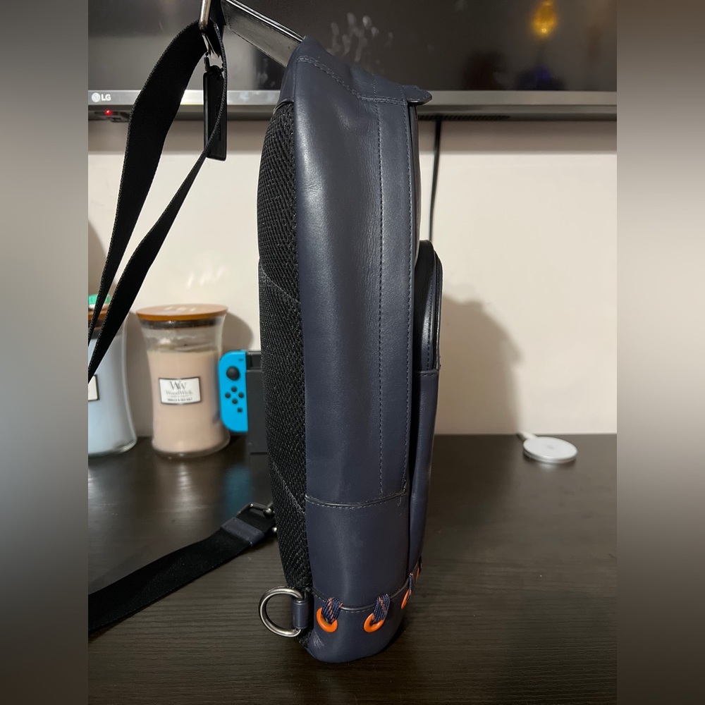 Coach west pack with varsity stripe - Picture 5 of 5